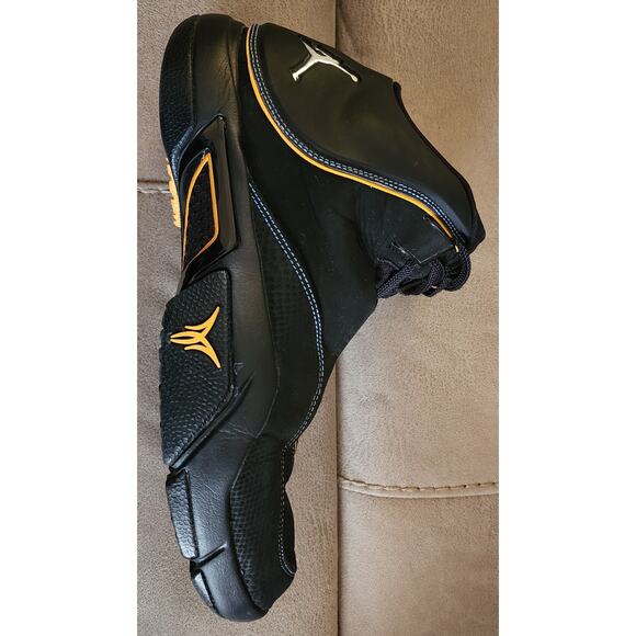 The Jordan Melo M4 2007 - Carmelo Anthony signature logo Size 11 Excellent Cond - Picture 6 of 13